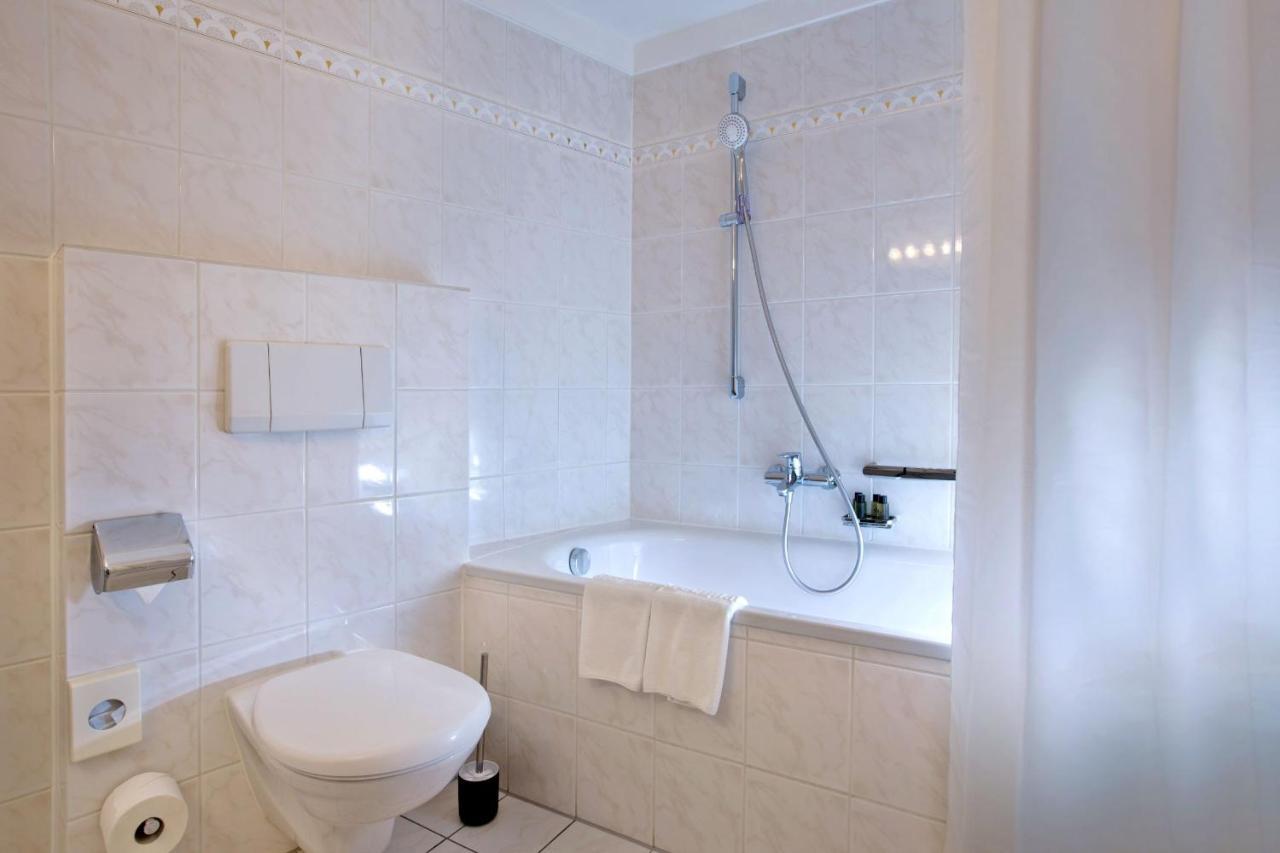 Hotel Rotkreuzplatz Мюнхен Екстер'єр фото
